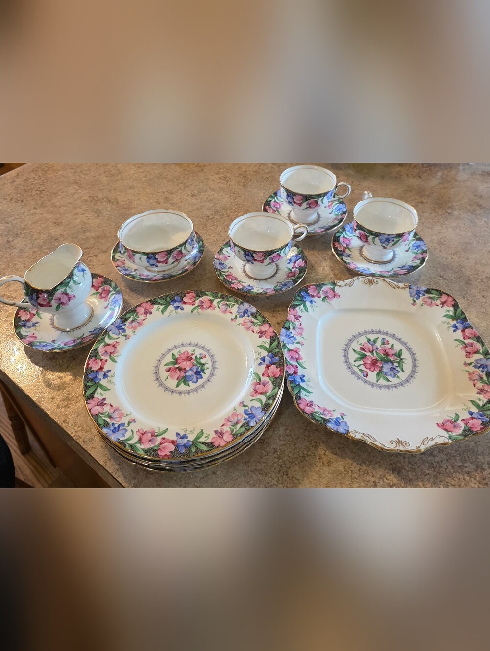 Paragon SWEET PEA DESSERT SET BONE CHINA 50S